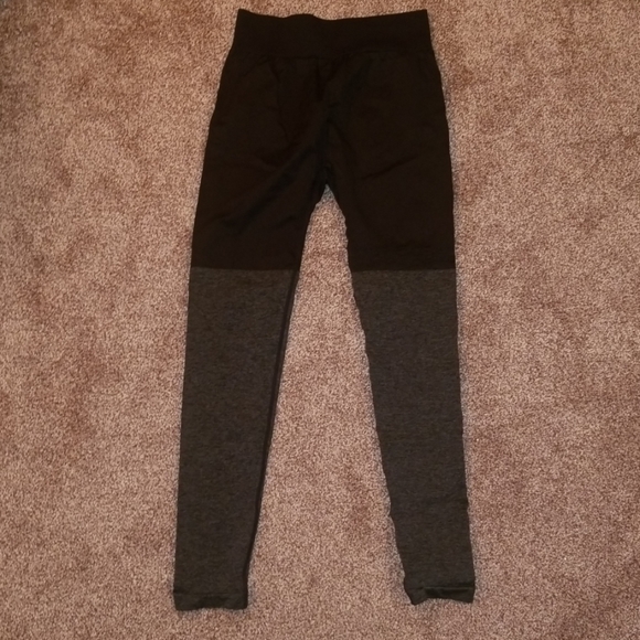 Gymshark Pants - GymShark workout leggings